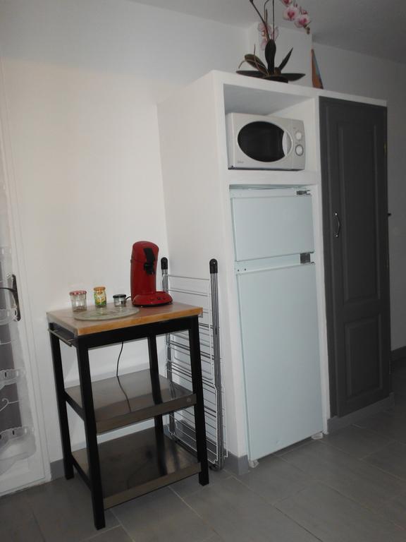 Appartement Le Romarin Mallemort Eksteriør bilde